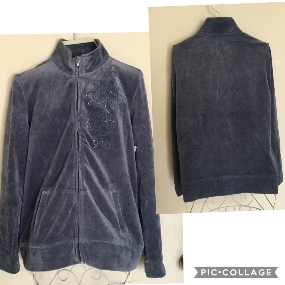 Style & Co Sport BRAND NEW velour sweater❤️